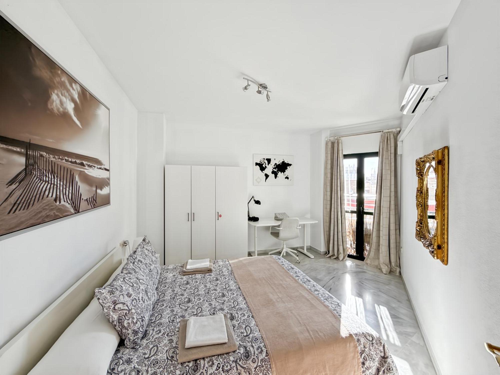 Exclusive Malaga Apartments With Cathedral Views And Auto Check-In Exteriör bild