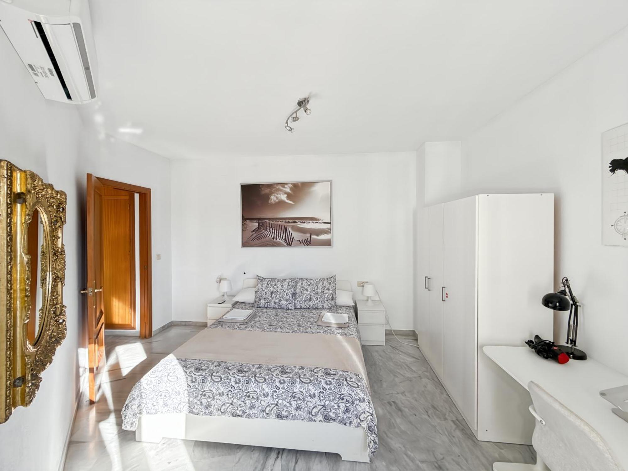 Exclusive Malaga Apartments With Cathedral Views And Auto Check-In Exteriör bild